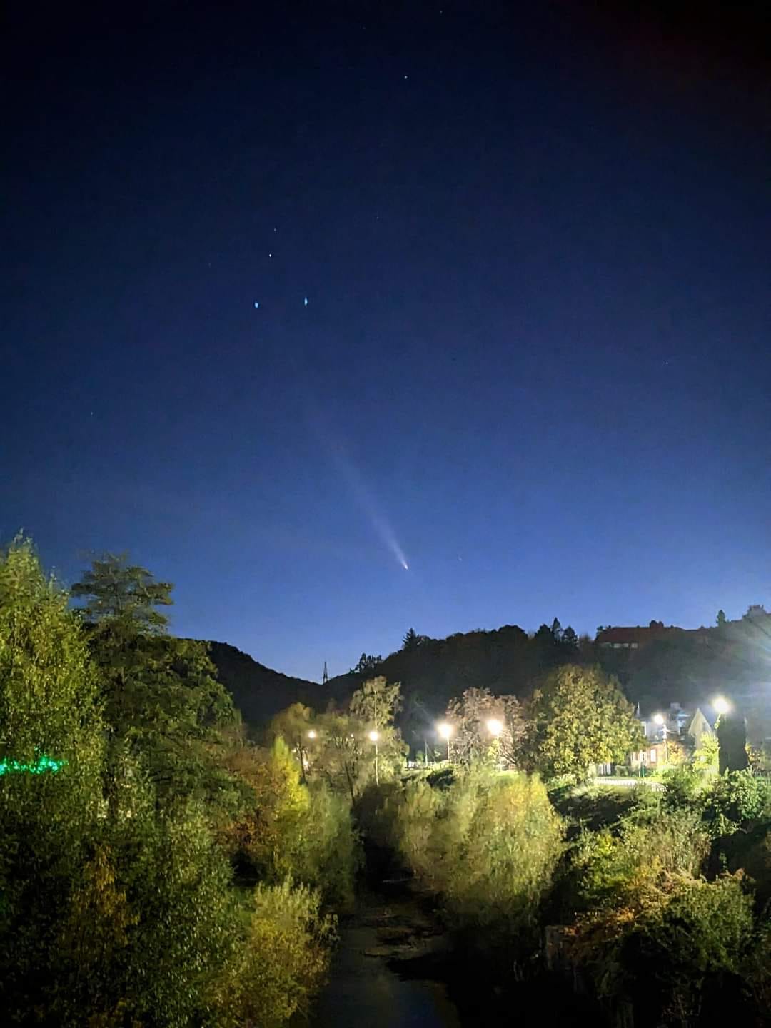 Incredibly rare comet flew over Ukraine: Amazing photos revealed